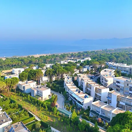 Lägenhet In Gjiri I Lalzit Near Sandy