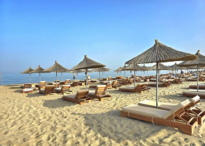 In Gjiri I Lalzit Near Sandy